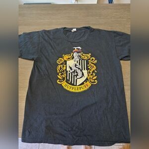 Hufflepuff Crest T-Shirt